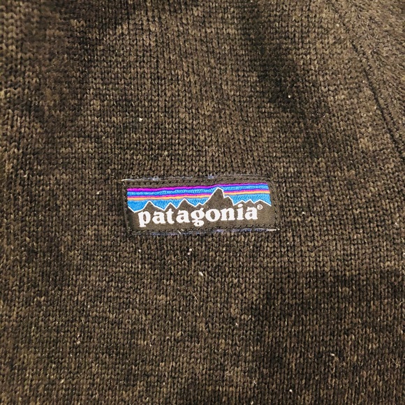 SOLD— Black Patagonia pullover - Picture 5 of 6
